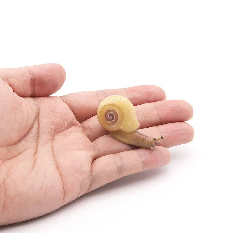 MOYU Solid Simulation Snail Model Insect Animal Small Snails Ornament Handicraft Garden Decoration